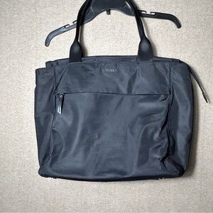 TUMI Voyageur Mauren Tote Womens Black Double Handles Pockets Zip Laptop Travel
